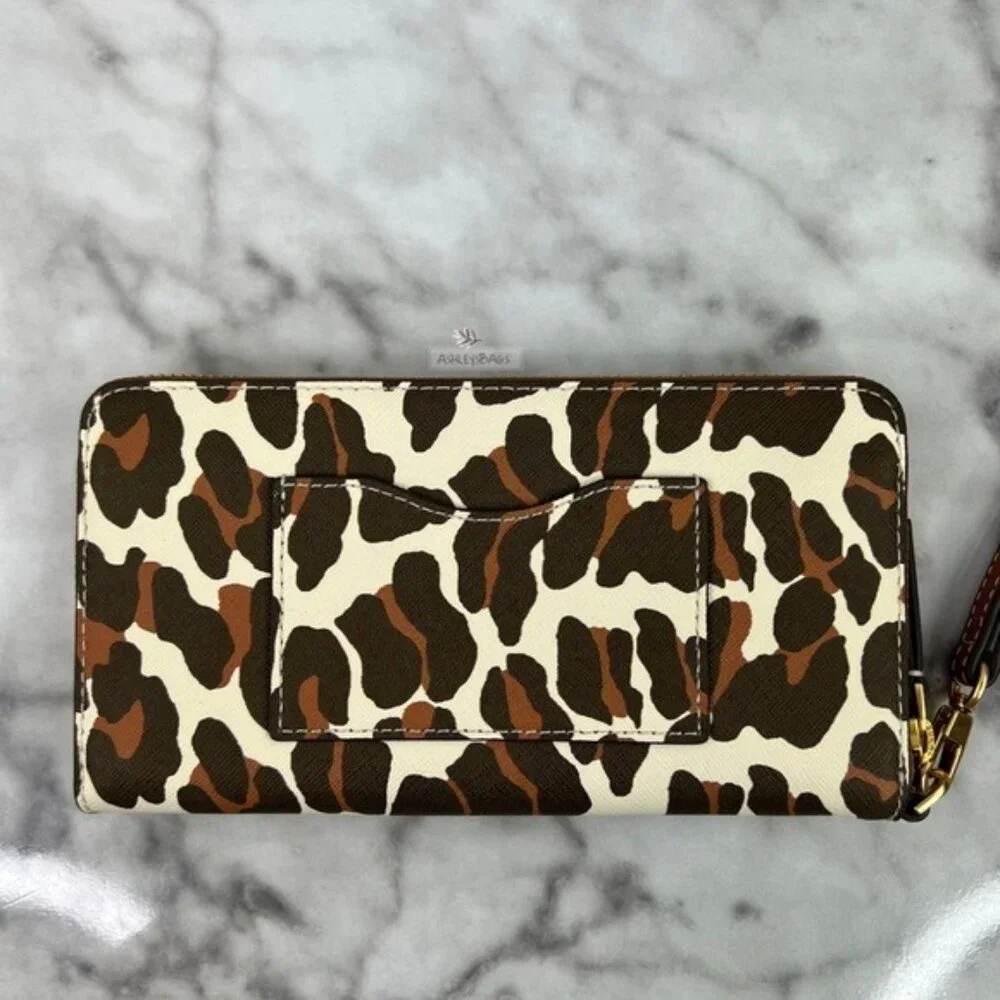 Tory Burch Emerson Printed Zip Continental Wallet Wristlet In Leopard Print